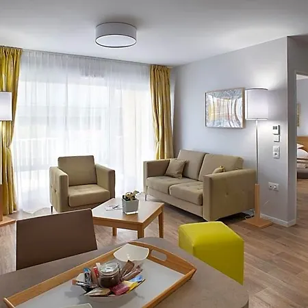 Domitys Le Parc De Saint-cloud Apart Otel 4*