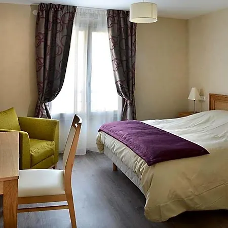 Domitys Le Parc De Saint-cloud Apart Otel Cambrai