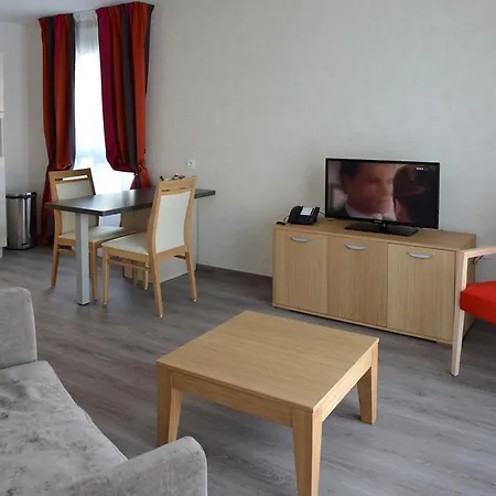 Appart hôtel Domitys Le Parc De Saint-cloud Cambrai