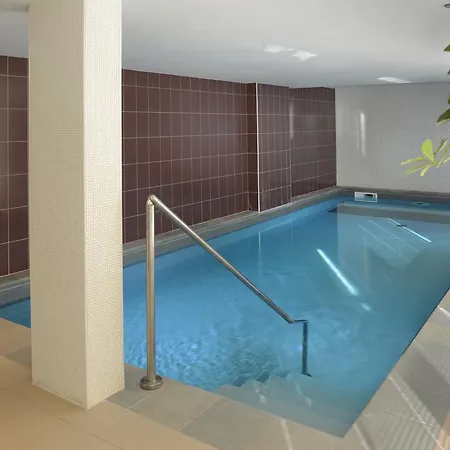 Domitys Le Parc De Saint-cloud Apart Otel Cambrai